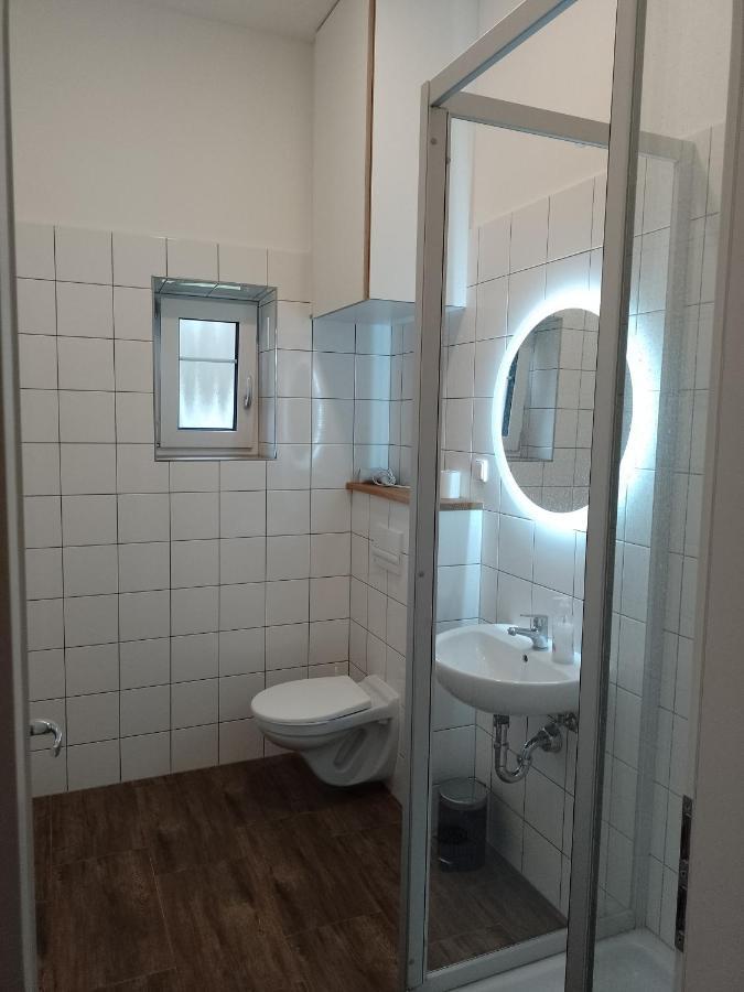 Penzion Litohlavy 17 - Na Samote U Lesa Kraluv Dvur Ngoại thất bức ảnh