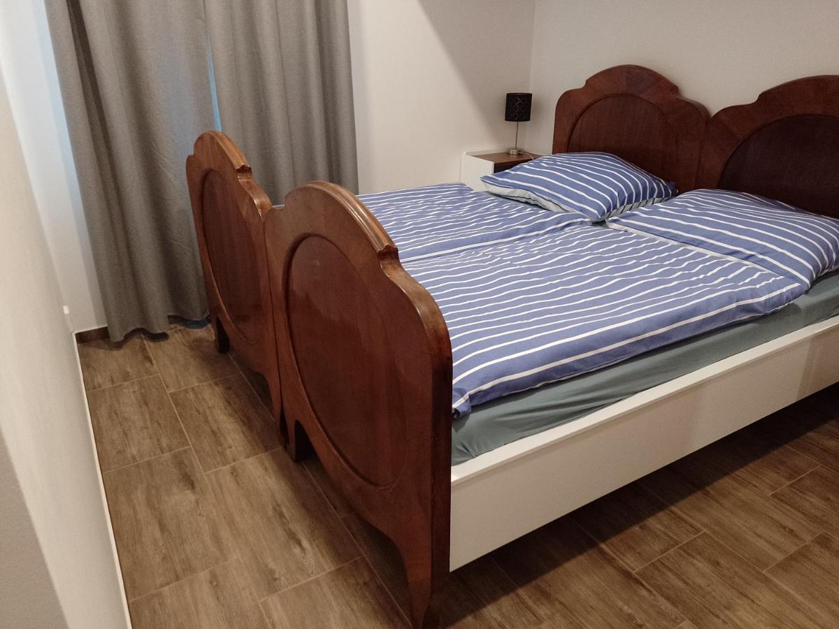 Penzion Litohlavy 17 - Na Samote U Lesa Kraluv Dvur Ngoại thất bức ảnh