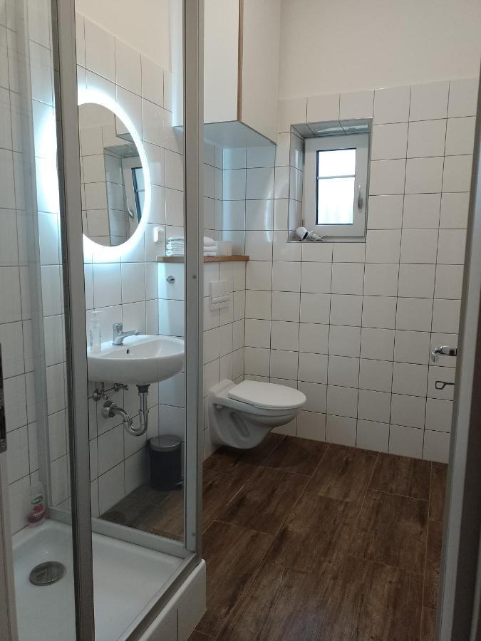 Penzion Litohlavy 17 - Na Samote U Lesa Kraluv Dvur Ngoại thất bức ảnh